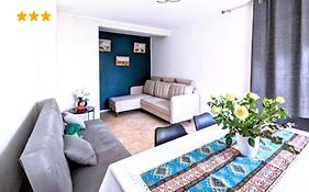 Appartement 3 Pieces A Seulement 5Km De Paris - For 2 To 7 Guests !